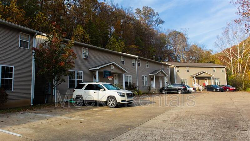 Hurricane Condo: 359 Tackett Branch Road
