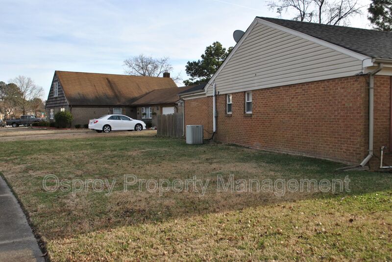 Welcome to this charming 3 bedroom Ranch in Kempsville! - Photo 20