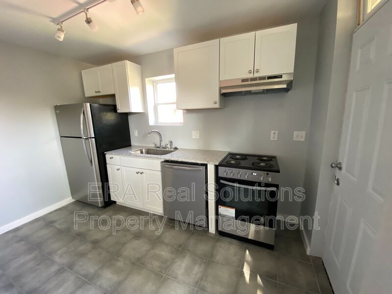 Columbus Condo: 1106 Oakwood Avenue