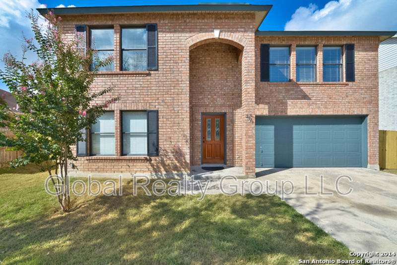 Schertz House: 2929 Cottonwood Dr