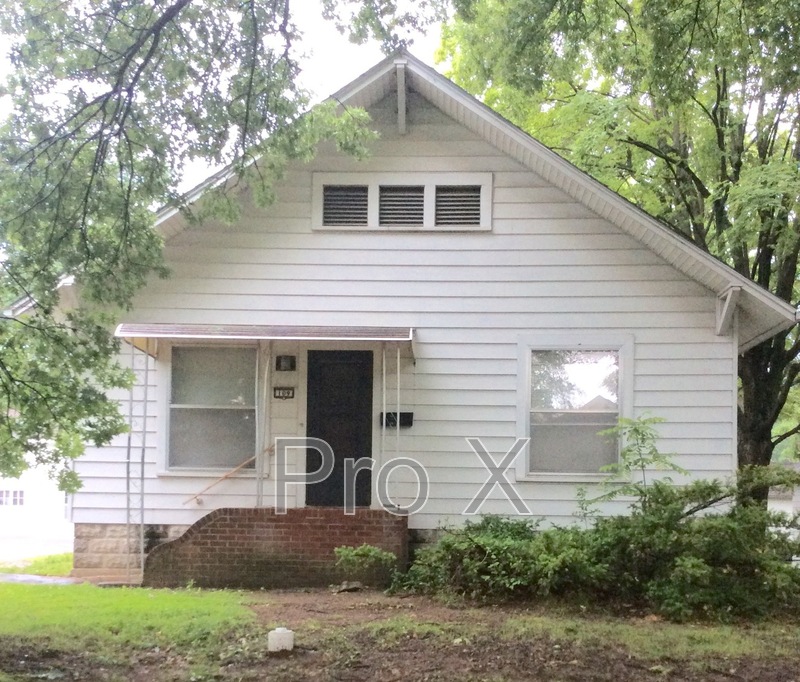 Pittsburg House: 109 W Lindburg