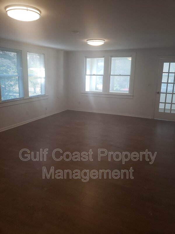 1718 7th Street Sarasota FL 34236 - Photo 6