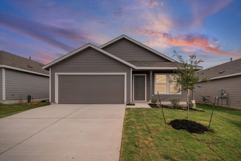 Hutto House: 234 Twilight Breeze Way