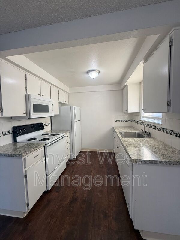 Vancouver House: 2815 E 19 Street