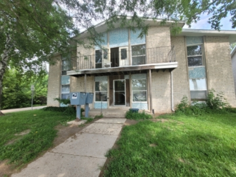 Appleton Condo: 210 North Summit Street - 7