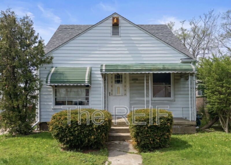Detroit House: 20009 Wisconsin St