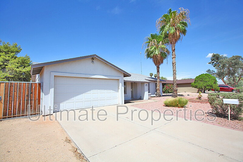 Glendale House: 5346 W Sierra St