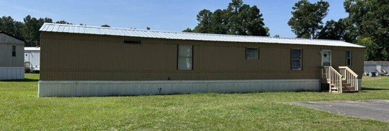Barnwell House: 12002 Hwy 64