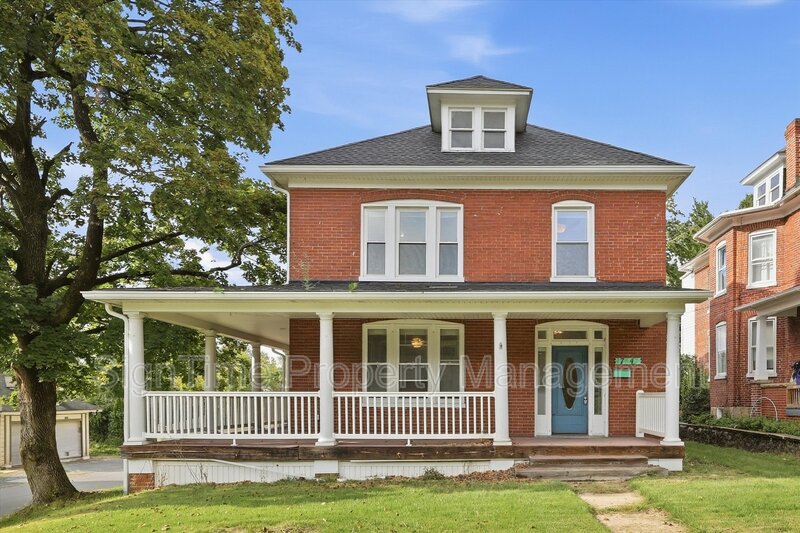 Hagerstown House: 17842 Virginia Avenue