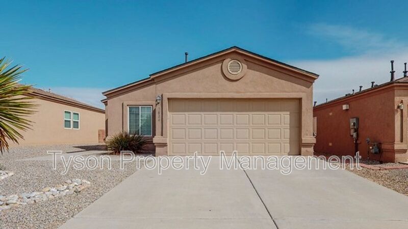 Rio Rancho House: 2884 Wilder Loop