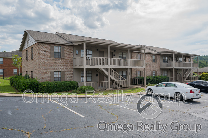 Phenix City Apartment: 901 25th Ave