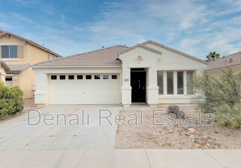 San Tan Valley House: 3984 E Tanzanite Ln