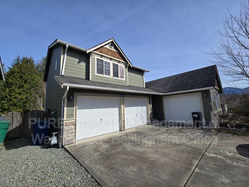 Mount Vernon House: 4449 Jacob Place