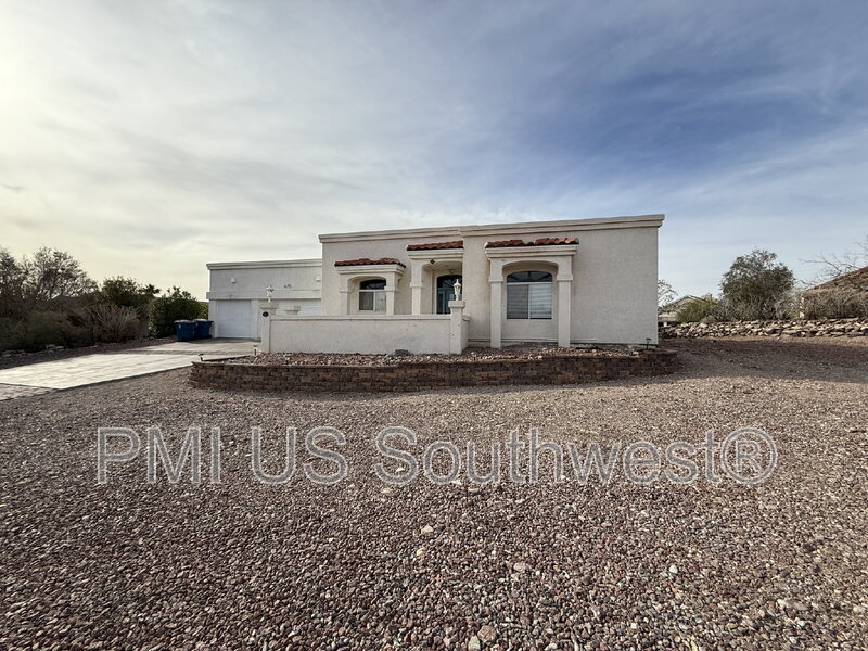 Bullhead City House: 3443 Sunbonnet Dr