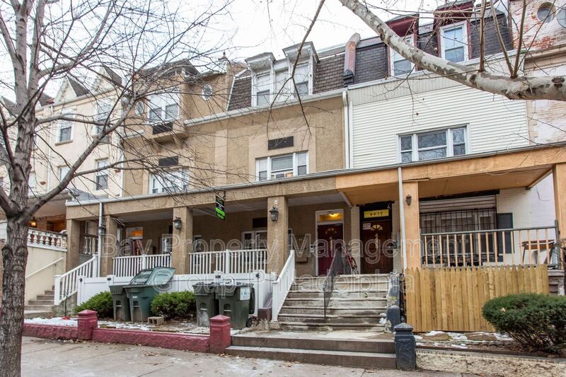 Philadelphia Condo: 4437 Chestnut St