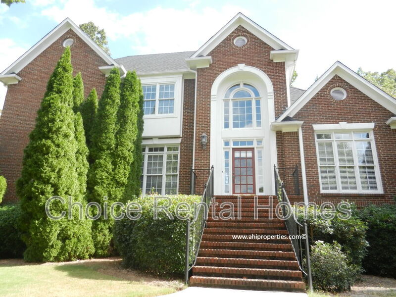Birmingham House: 8014 Greystone Green