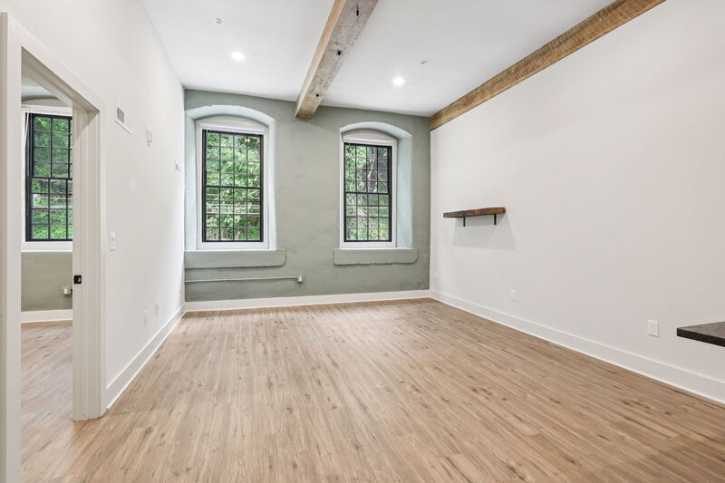 Philadelphia Condo: 201 Leverington Avenue - 113