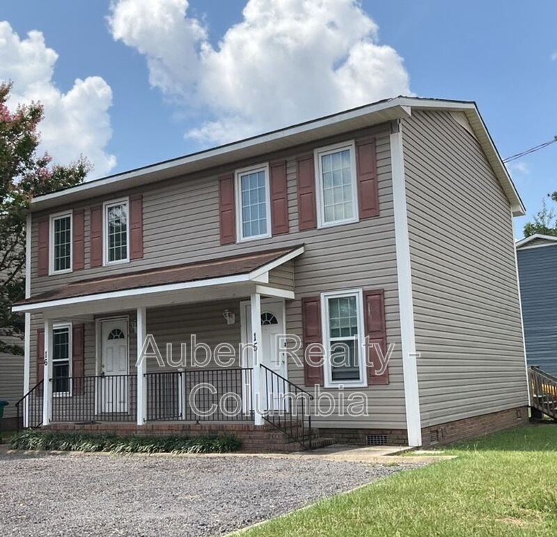 Cayce House: 15 Londonderry Sq