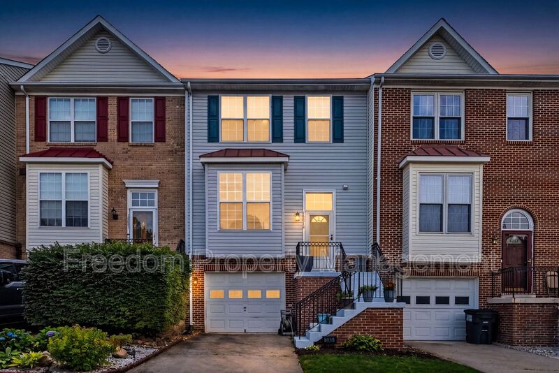 Woodbridge House: 15305 Brazil Circle