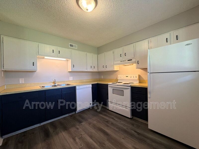 Lincoln House: 729 H Street