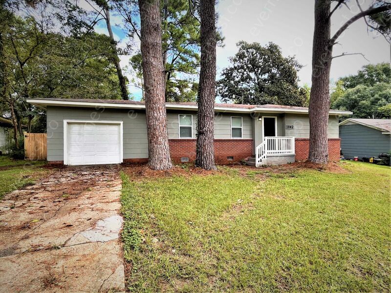 Request a Viewing for 1042 Winn Street Tenant Turner