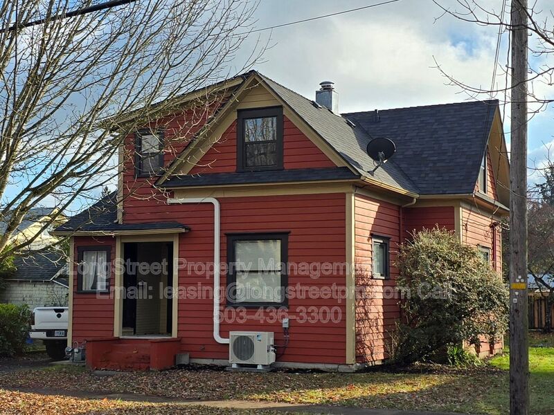 Corvallis House: 1052 SW Western Blvd