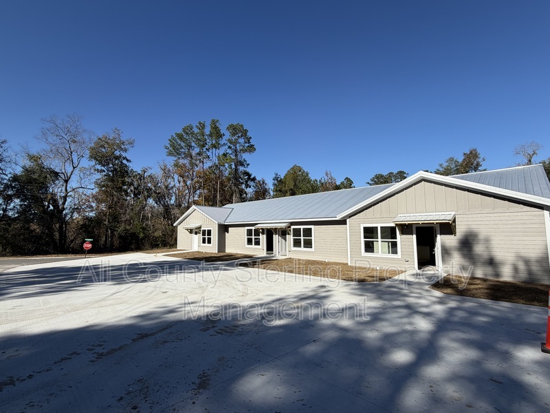 Lake City Condo: 1418 SE Magnolia Loop