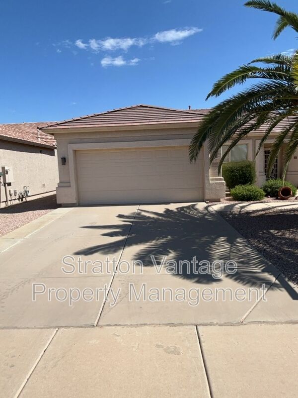 Chandler House: 6983 S Oxford Ln