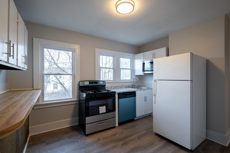 Troy Condo: 787 4th Avenue - 2