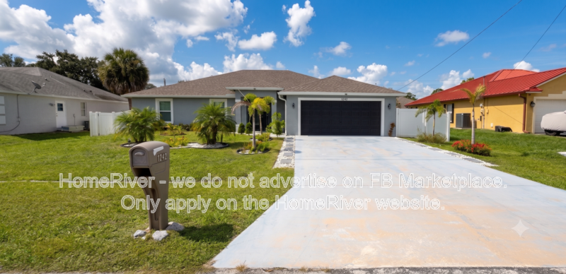 Port Saint Lucie House: 1242 SW Medina Ave