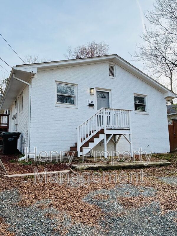 Durham House: 1120 Drew Street