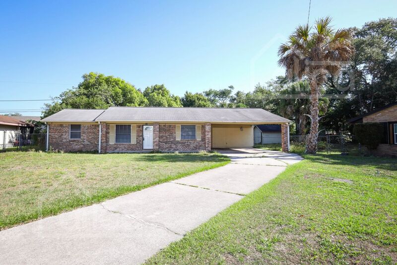 Sanford House: 619 San Lanta Cir