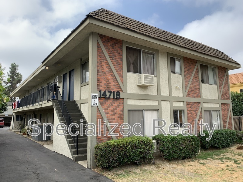 North Hollywood Condo: 14718 Sylvan Street,