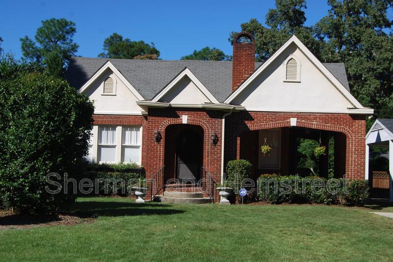 Augusta House: 2809 Lombardy Court