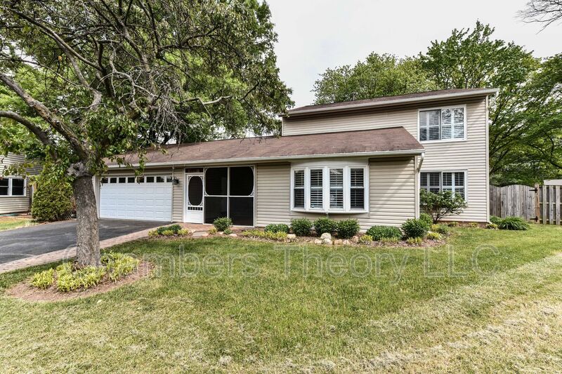 Sterling House: 49 Thrush Rd