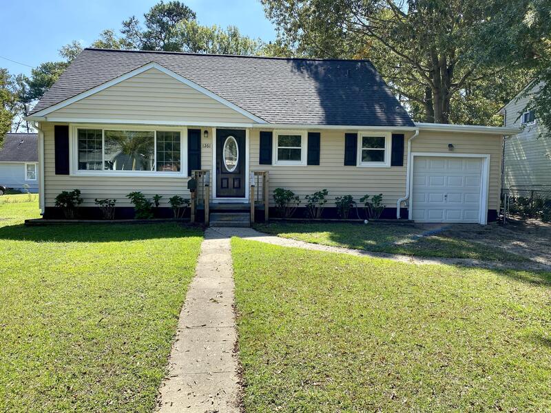 Request a Viewing for 1261 River Oaks Drive Tenant Turner