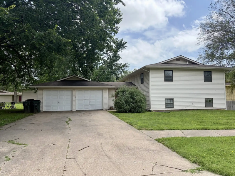 Lawrence Condo: 3427 Harvard Road - A