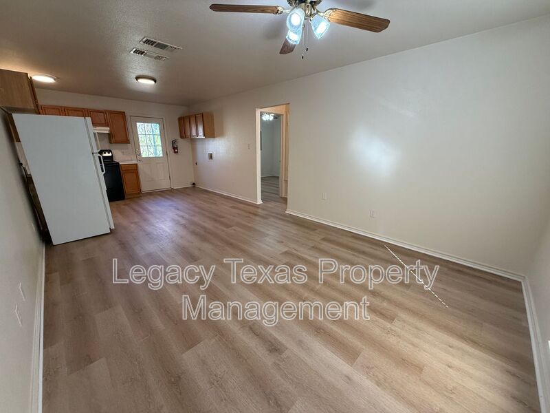Cleburne Condo: 701 Miracle Ln Apt #H