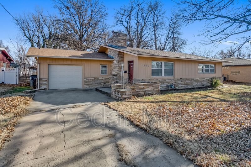 Wichita House: 1902 S. Erie