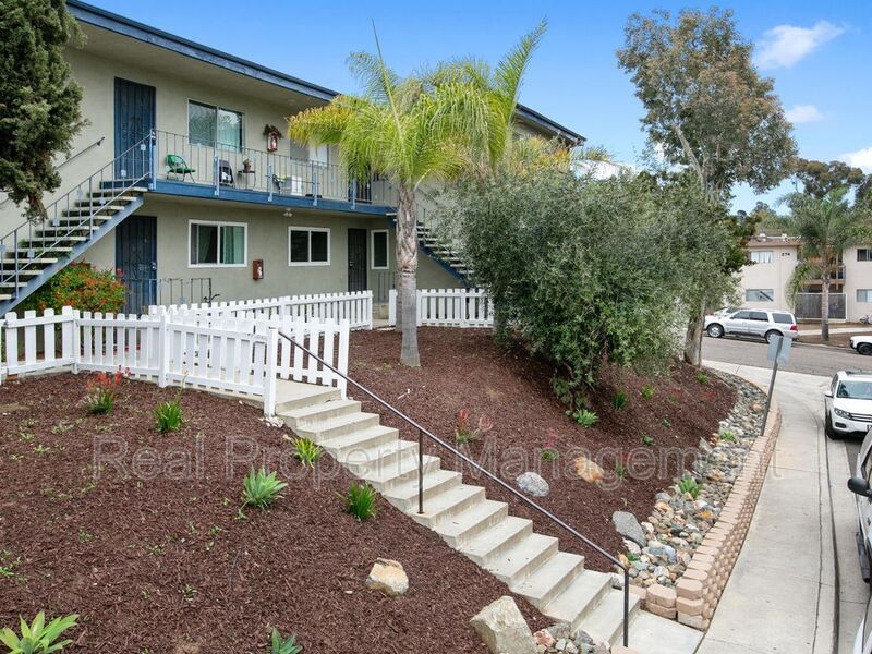 Vista Condo: 267 Alestar Street