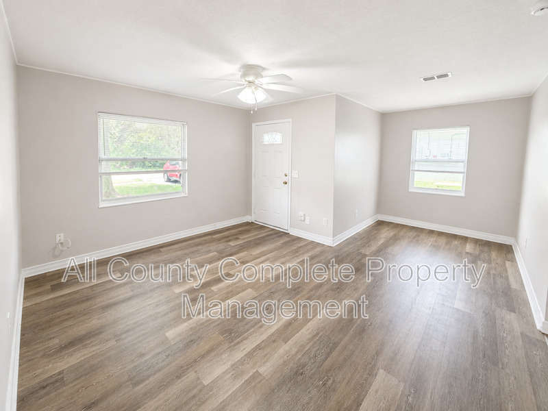 Main Rental Photo 4