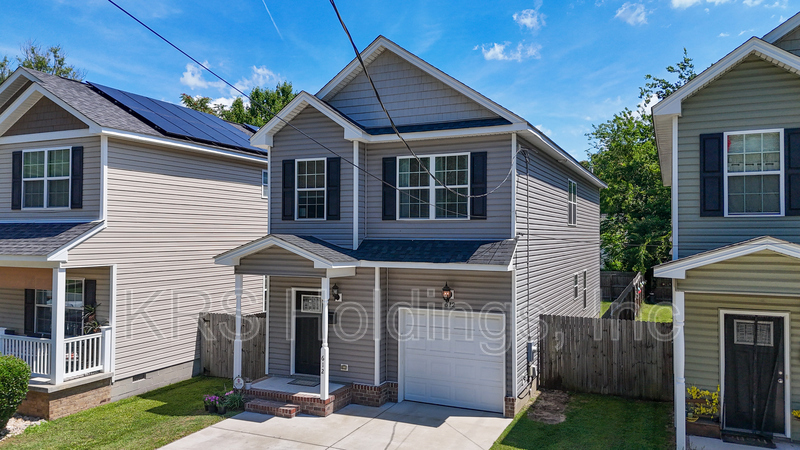 Hampton House: 612 Smith Street