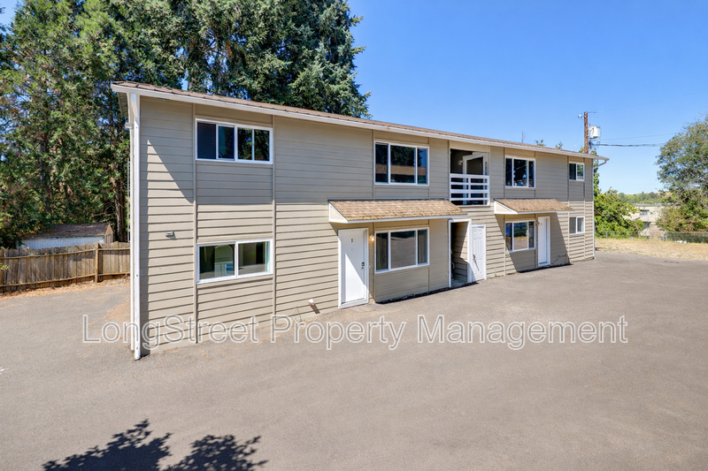 Tigard House: 11380 SW Greenburg Rd