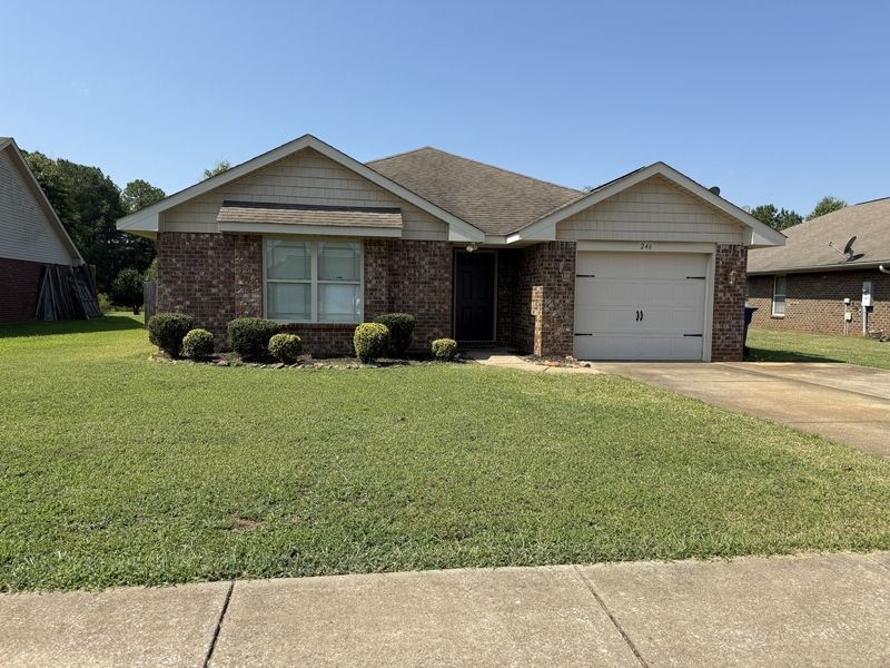 Madison House: 246 fields pond dr