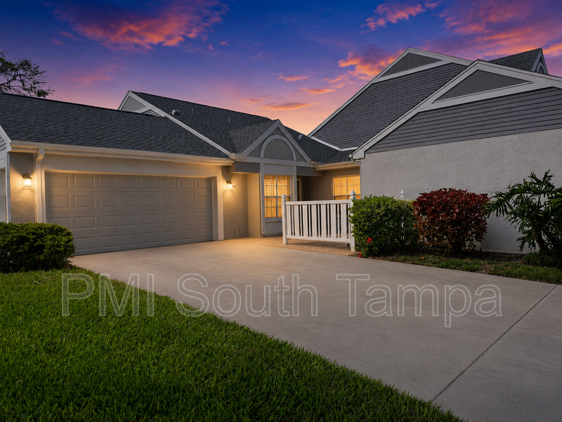 Bradenton House: 3506 52nd Ave W