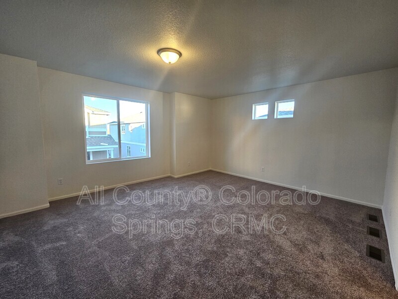 Main Rental Photo 8