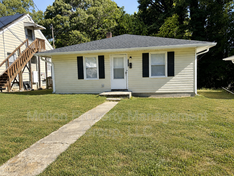 Winston Salem House: 1329 Marne St