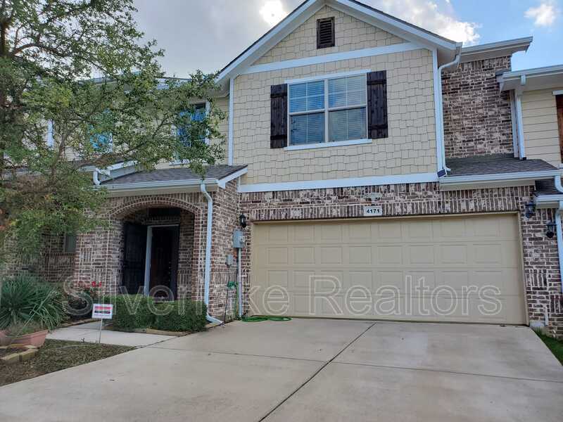 Irving Townhome: 4171 Florence Drive