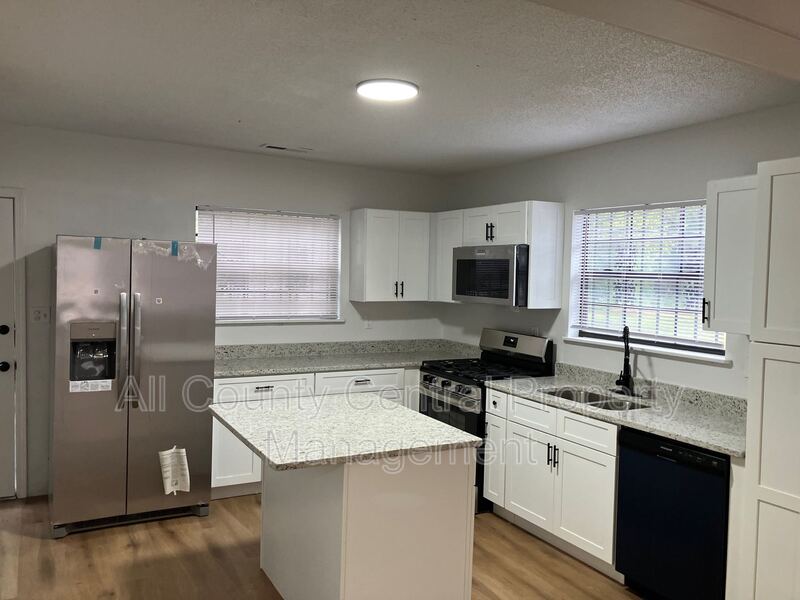 Main Rental Photo 4