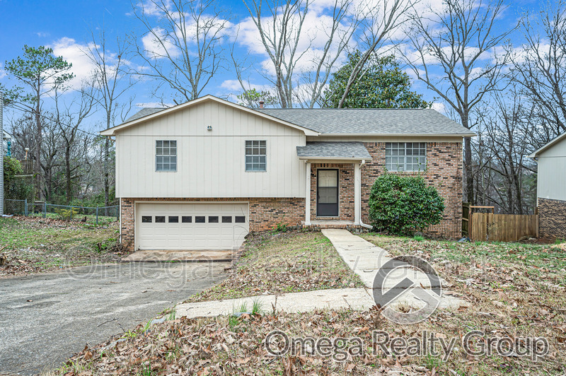 Birmingham House: 1830 Christian St
